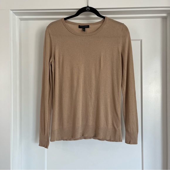 Banana Republic Sweaters - Banana Republic Silk Cashmere Crewneck Sweater